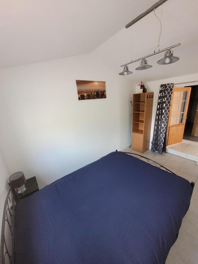 Tilly-sur-Seulles Beau Chalet 6 Personnes Avec Jacuzzi מראה חיצוני תמונה