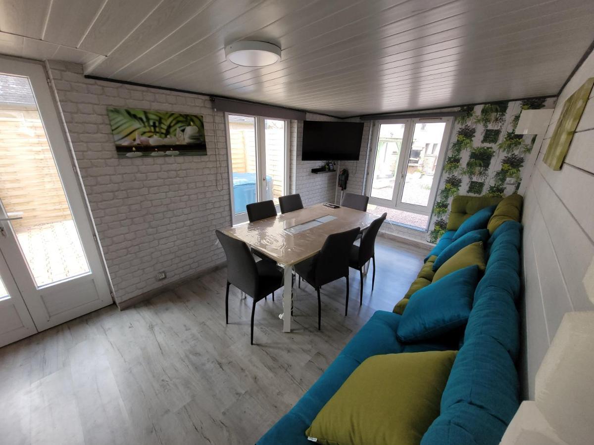 Tilly-sur-Seulles Beau Chalet 6 Personnes Avec Jacuzzi מראה חיצוני תמונה