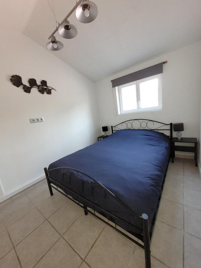 Tilly-sur-Seulles Beau Chalet 6 Personnes Avec Jacuzzi מראה חיצוני תמונה